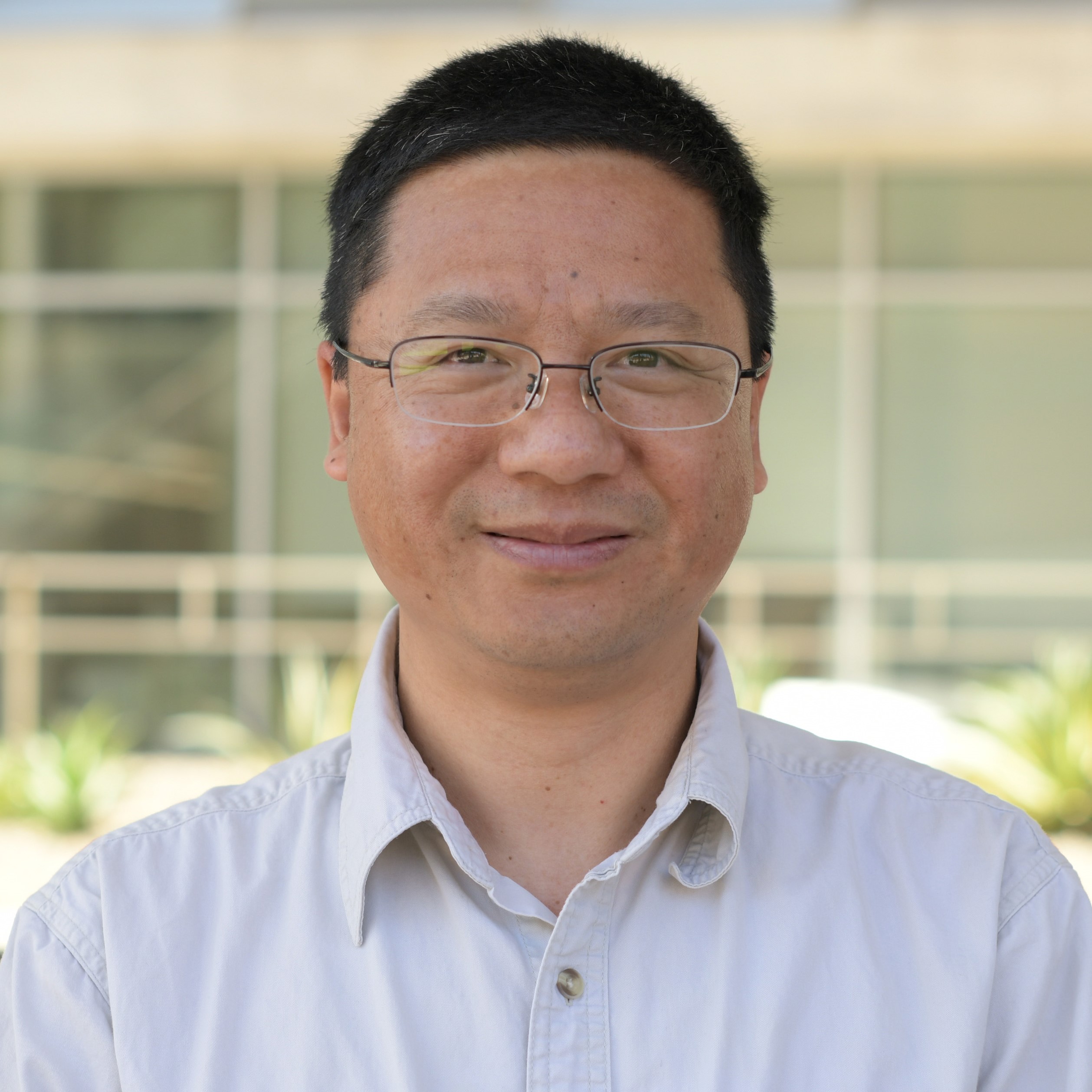 Hong Lei