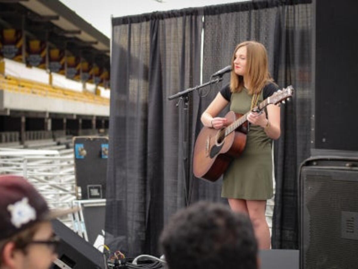 live-performance.jpg